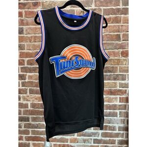 Space Jam Tune Squad Jersey, Men's Medium, Lola #10 Bunny‎ Jersey, Black